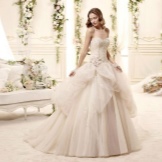 Magnificent wedding dress many-tier