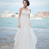 Empire wedding dress from the Gabbiano Venice collection