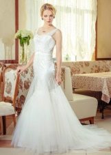 Wedding dress with transparent straps by Anna Delaria