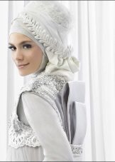 Muslim wedding dress by Irna La Perle