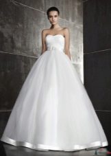 Wedding dress from Amour Bridal magnificent