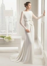 Closed straight wedding dress