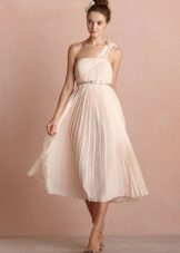 Evening dress in the Greek style on one shoulder