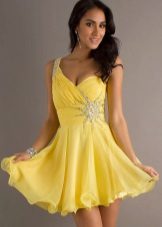 Short yellow dress