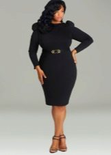 Short evening dress for full black with sleeves