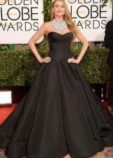 Zac Posen evening dress on the red carpet
