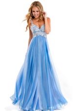 evening dress at prom blue