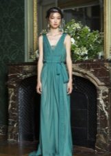 Dress for prom in the Greek style