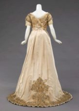 wedding dress with embroidery