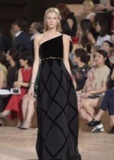 Velvet one-shoulder evening dress