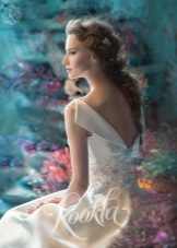 Wedding dress with open back