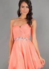 Silver accessories for coral dress