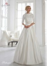 Wedding dress pearl shade