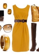 Mustard dress with brown accessories