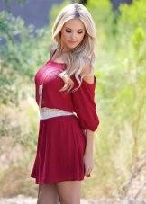 Dress-tunic crimson color