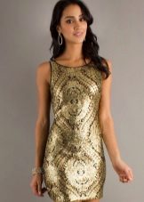 Dress in gold with black