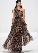 Dress with leopard print