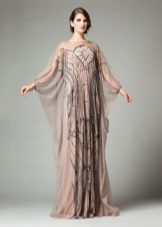 Color dress with bat sleeves