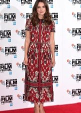 Keira Knightley's color dress