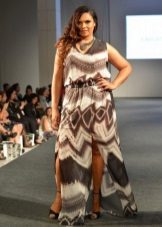 Long dress for obese women of short stature