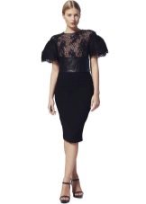 Dress with puffy sleeves