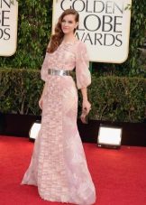 Soft pink dress to the floor