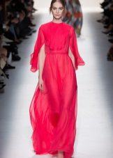 Dress crimson to the floor