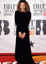 BRIT Awards 2016: Closed Dress