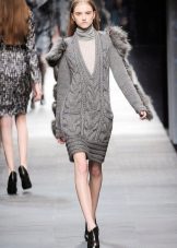 Knitted dress with neckline