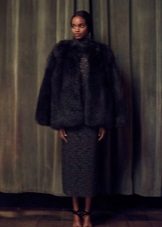 Fur coat for guipure dress
