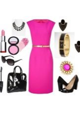 Pink dress and accessories for it for women of color type Bright Winter