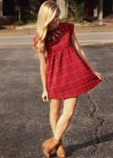 Red gingham dress tartan