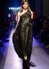 Dress with lace insert on one shoulder