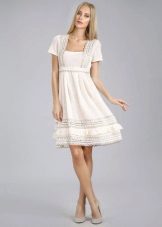 Linen dress with lace stitching
