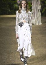 Elie Saab Spring-Summer 2016 pants with a removable skirt