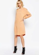 Polyester dress for the cold season