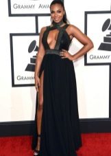 Evening dress with American armhole