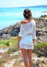 Beach dress-tunic with a belt