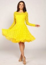 Sun dress for an inverted triangle type figure