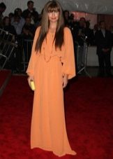 Dress in the floor with long sleeves