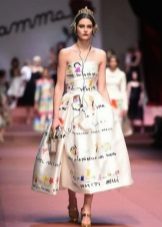 Dress of medium length with patterns resembling children's Dolce & Gabbana