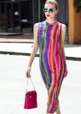Dress with a color vertical strip