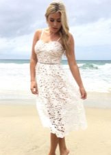 White flared knitted dress