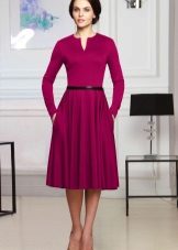 Dress knitted with a long sleeve