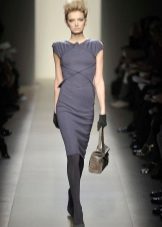 Gray dress with wings sleeves