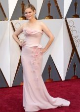 Jennifer Jason Lee from The Tarantino's Dreadful Eight at the Oscars 2016