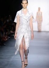 Summer dress with short sleeves