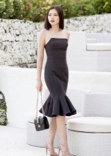 Strapless dress with frill skirt