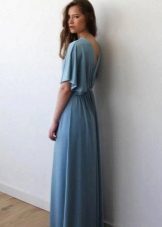 Long blue dress bat with a cut on the back and short sleeves