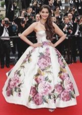 Long floral bustier dress with a bell skirt